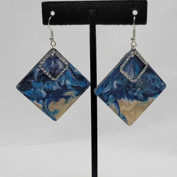 Jewelry - NWOT Wooden Diamond Shaped Earrings